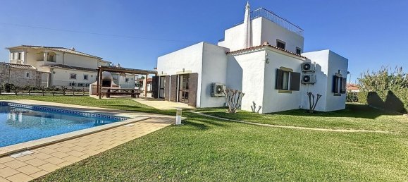 5 bedrooms House in Guia, Portugal No. 56278 38