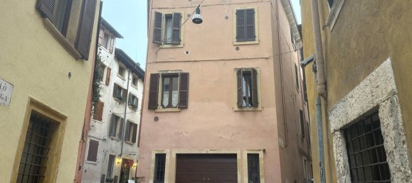 2 rooms Apartment in Verona, Italy No. 221902 21