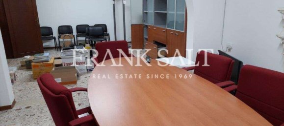 408m² Office in Paola, Malta No. 12000 2
