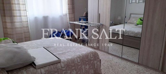 408m² Office in Paola, Malta No. 12000 27