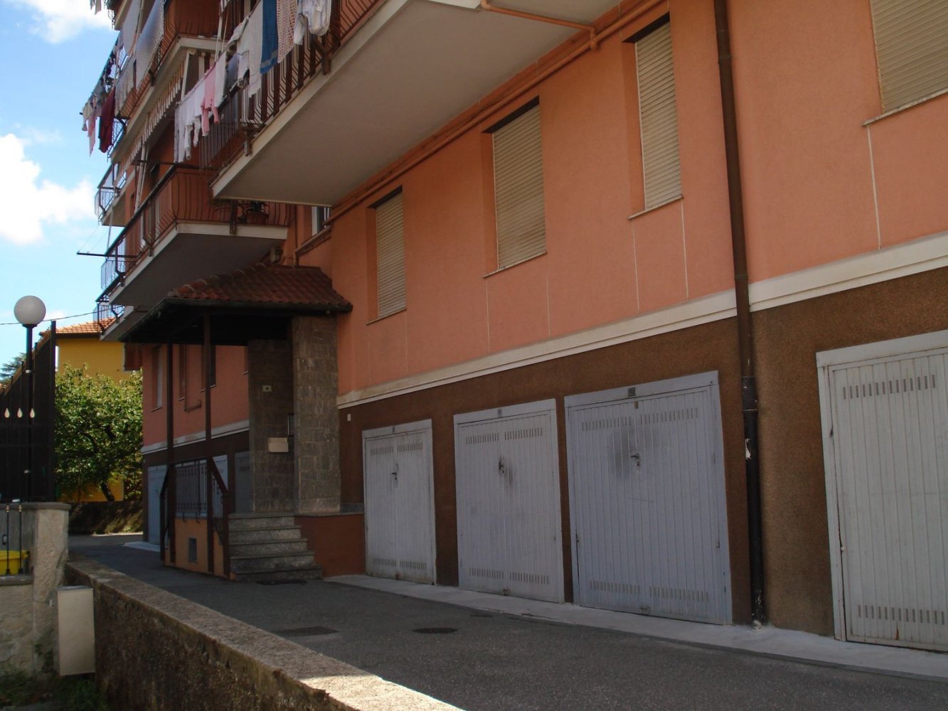 5 Schlafzimmer Wohnung in Serra Riccò, Italy, Nr. 335541