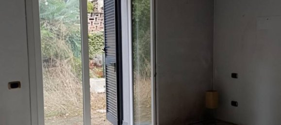 1 غرف نوم شقة في Guanzate, Italy رقم 2879 6