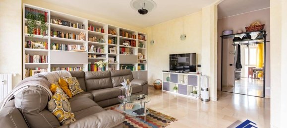 2 chambres Appartement à Milan, Italy No. 314623 20