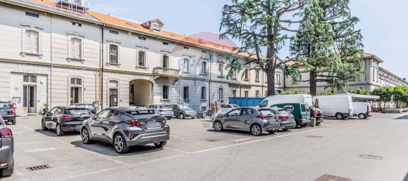 176m² Office in Gallarate, Italy No. 58072 5