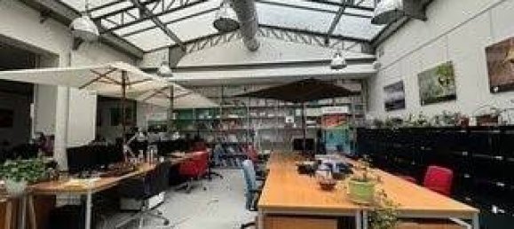 307m² Office in Paris, France No. 188003 7