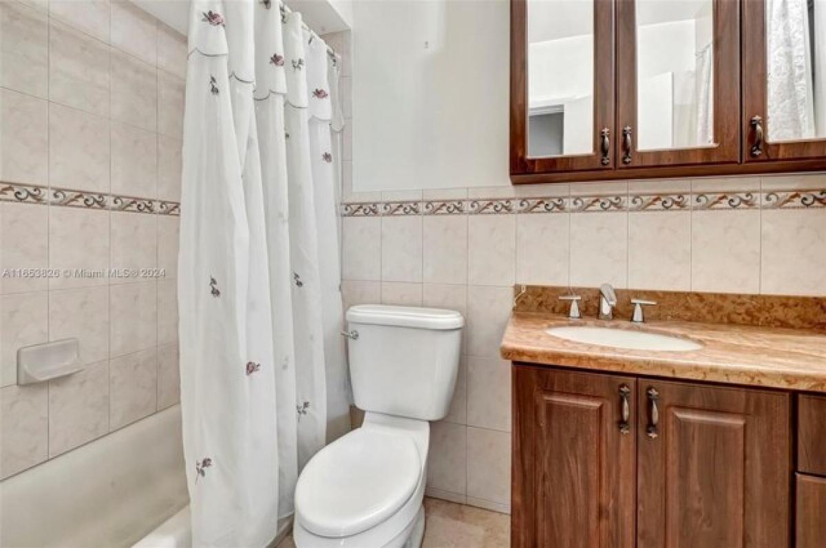 3 bedrooms House in Miami, USA No. 244195