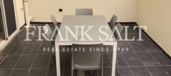 Maisonette de 2 dormitorios en Swieqi, Malta No. 9906 3