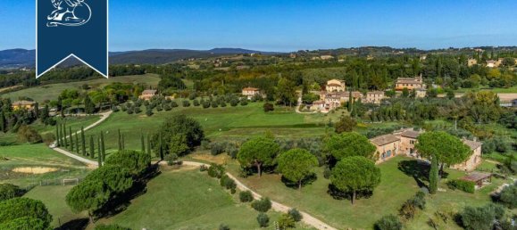 7 bedrooms Commercial property in Siena, Italy No. 370937 42