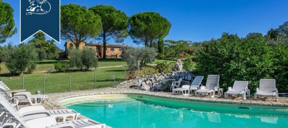 7 bedrooms Commercial property in Siena, Italy No. 370937 20