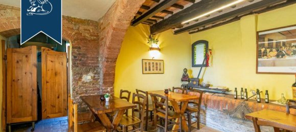 7 bedrooms Commercial property in Siena, Italy No. 370937 31