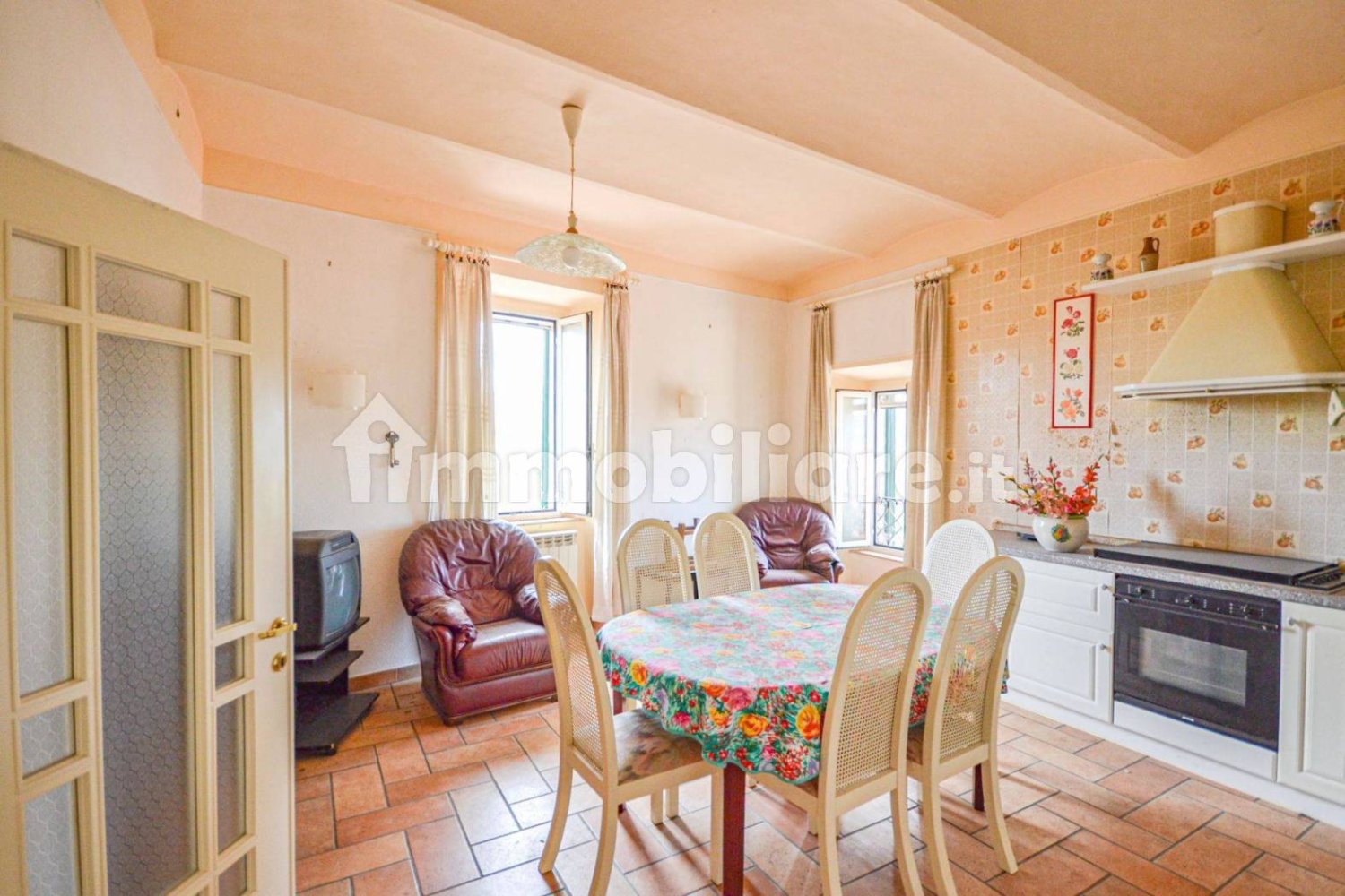 4 bedrooms Apartment in Piegaro, Italy No. 230268