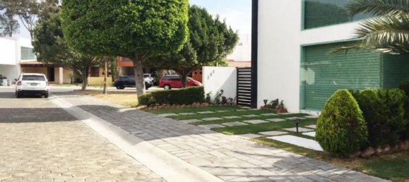 4 bedrooms House in Puebla, Mexico No. 186721 2