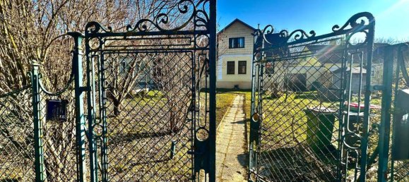 2 rooms House in Zistersdorf, Austria No. 140321 2