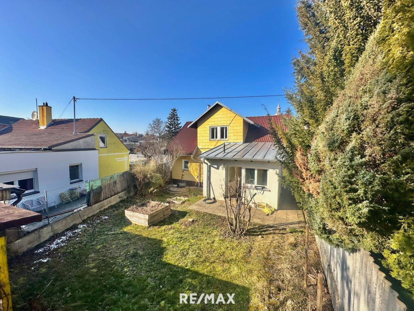 2 rooms House in Zistersdorf, Austria No. 140321