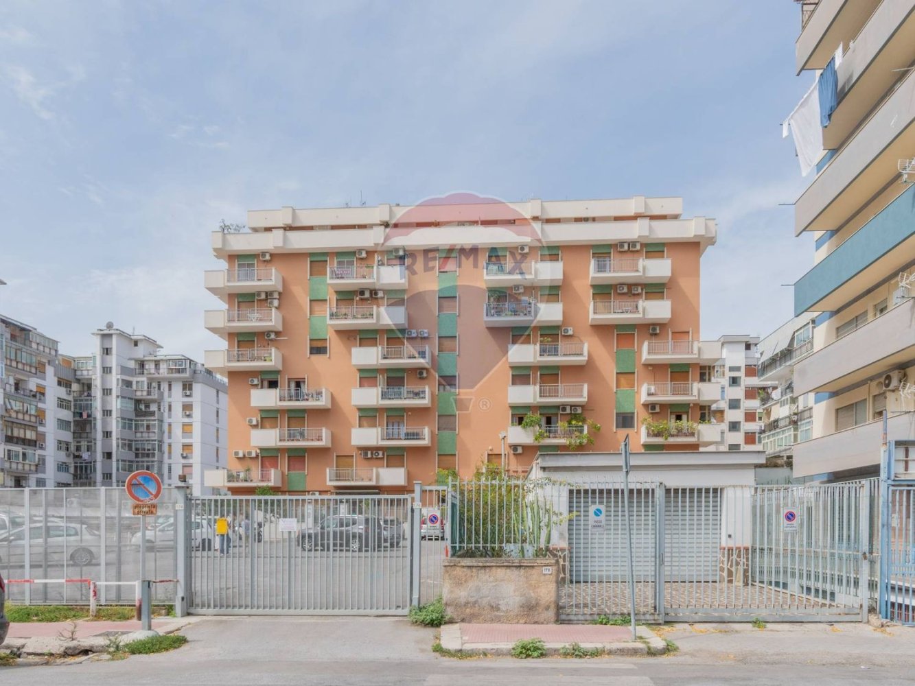 4 غرف نوم شقة في Palermo, Italy رقم 331687