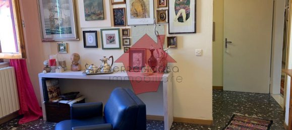 Casa de 6 habitaciónes en Empoli, Italy No. 125576 22