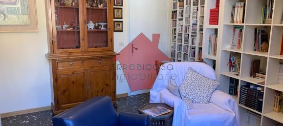 Casa de 6 habitaciónes en Empoli, Italy No. 125576 3