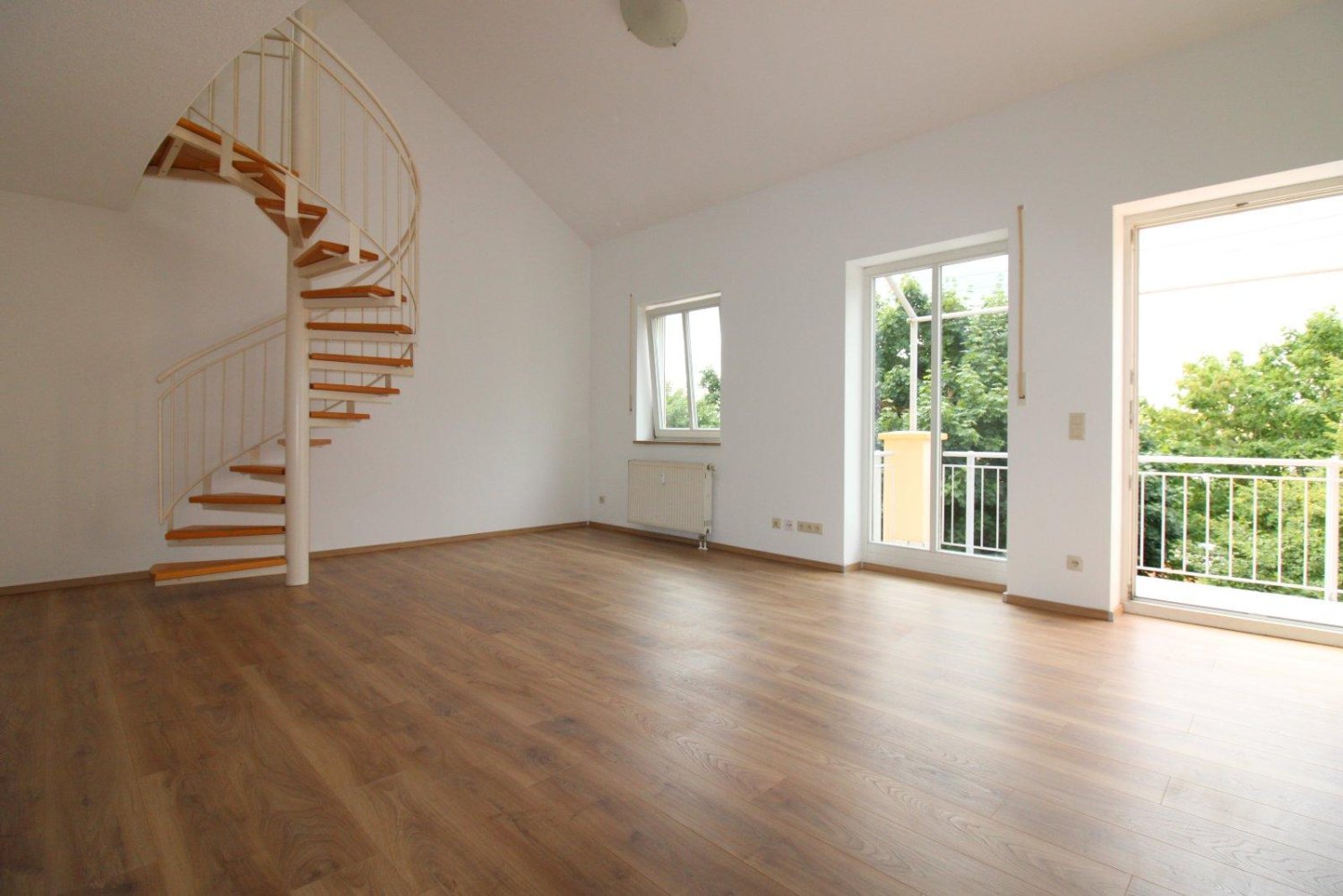 Дуплекс с 1 спальней в Кельхайм, Германия № 296640