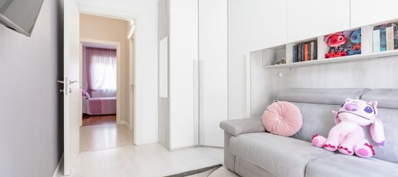 3 Schlafzimmer Wohnung in Milan, Italy, Nr. 338147 17
