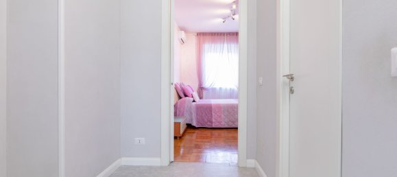 3 Schlafzimmer Wohnung in Milan, Italy, Nr. 338147 18