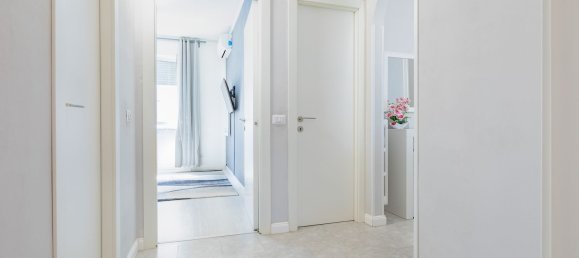 3 Schlafzimmer Wohnung in Milan, Italy, Nr. 338147 13