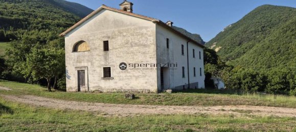 800m² Building in Fermignano, Italy No. 381641 22