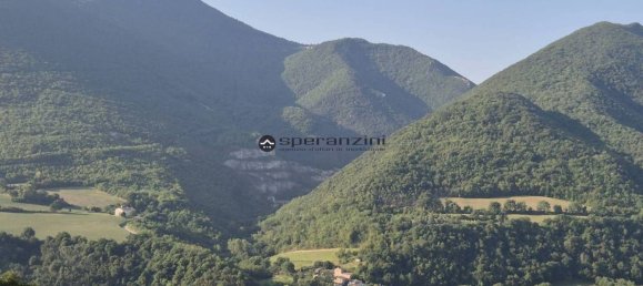 800m² Building in Fermignano, Italy No. 381641 6