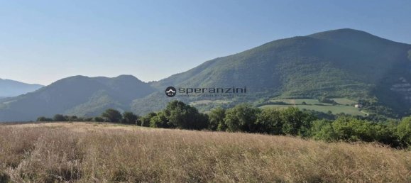 800m² Building in Fermignano, Italy No. 381641 15