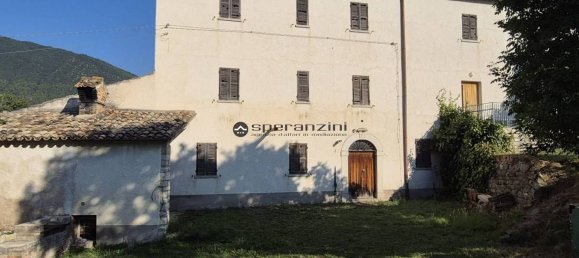 800m² Building in Fermignano, Italy No. 381641 13