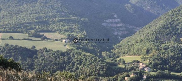 800m² Building in Fermignano, Italy No. 381641 24