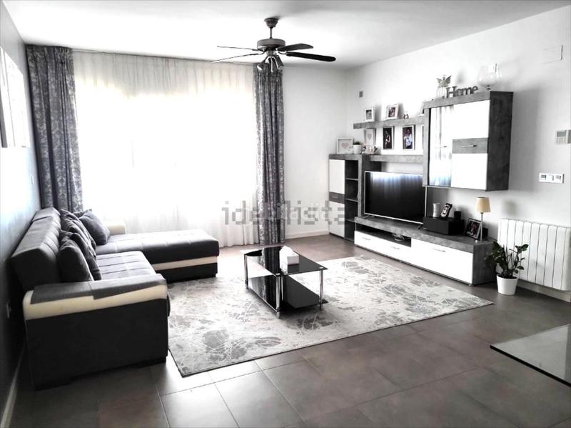 Квартира с 3 спальнями в Бенетуссер, Испания № 129498