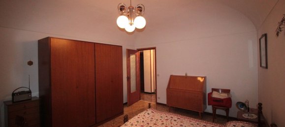 Casa de 6 divisões em Conzano, Italy N.º 223300 25