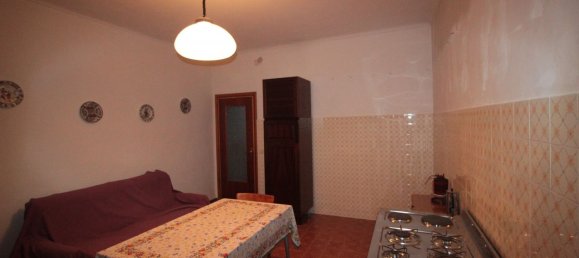 Casa de 6 divisões em Conzano, Italy N.º 223300 20