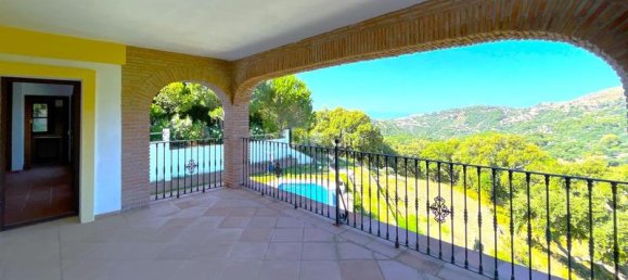 4 bedrooms Villa in Casares, Spain No. 121098 18