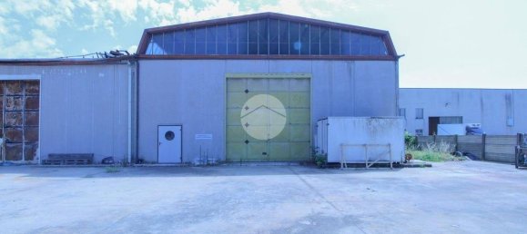 Склад 1700м² в Монте Кремаско, Италия № 332242 10