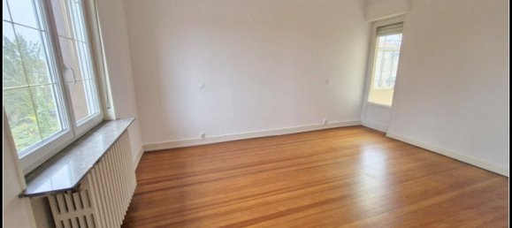 Casa de 8 dormitorios en Sarreguemines, France No. 42786 7