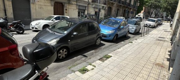 2 rooms Commercial property in Messina, Italy No. 44608 6