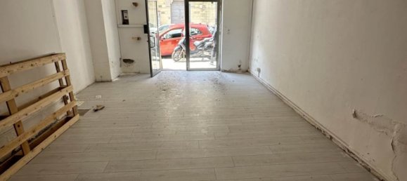 2 rooms Commercial property in Messina, Italy No. 44608 13