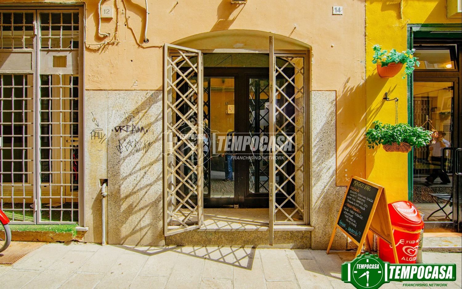 40m² Commercial property in Pavia, Italy No. 259408
