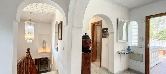 5 bedrooms Villa in Mallorca, Spain No. 142821 3