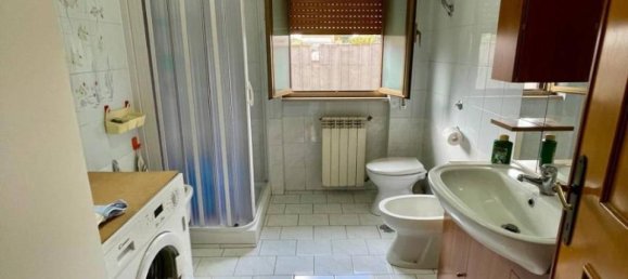 5 rooms Villa in Ardea, Italy No. 234503 9