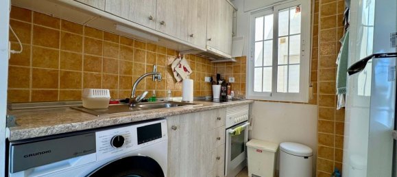 2 Schlafzimmer Wohnung in Alicante, Spain, Nr. 144709 3