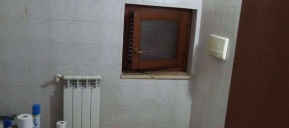 2 bedrooms Villa in Guidonia Montecelio, Italy No. 347923 5