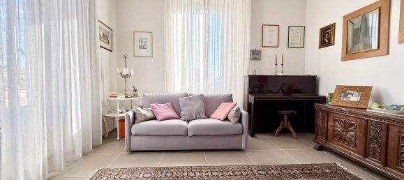 Apartamento T5 em Florence, Italy N.º 362775 4