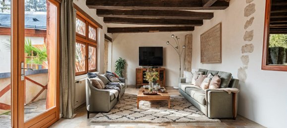 2 bedrooms Apartment in Tours, France No. 68026 3