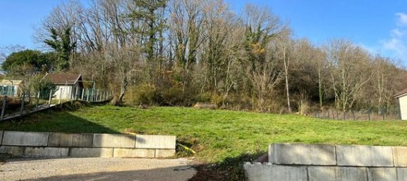 1014m² Land in Lons-le-Saunier, France No. 227003 5