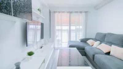 Apartamento de 3 dormitorios en Valencia, Spain No. 135319