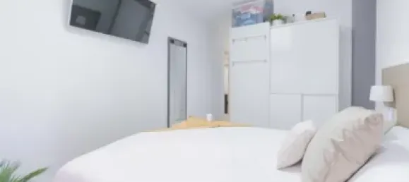 Apartamento de 3 dormitorios en Valencia, Spain No. 135319 26