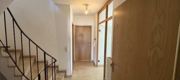 Здание с 10 спальнями в Ансбах, Германия № 189616 4