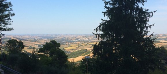 7 rooms Apartment in Arcevia, Italy No. 68164 5